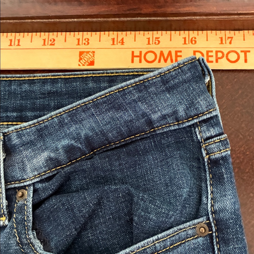 Levi's Distressed Blue 711 Skinny Jeans - Picture 6 of 8